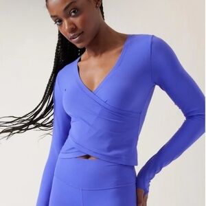 Women's V-Neck Long Sleeve Top - Blue